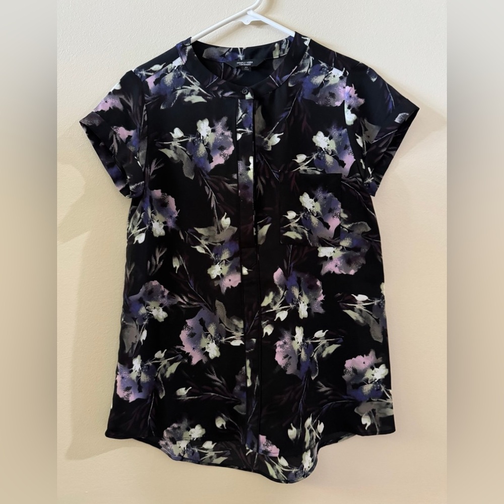 Simply Vera Vera Wang Dark Floral Blouse
